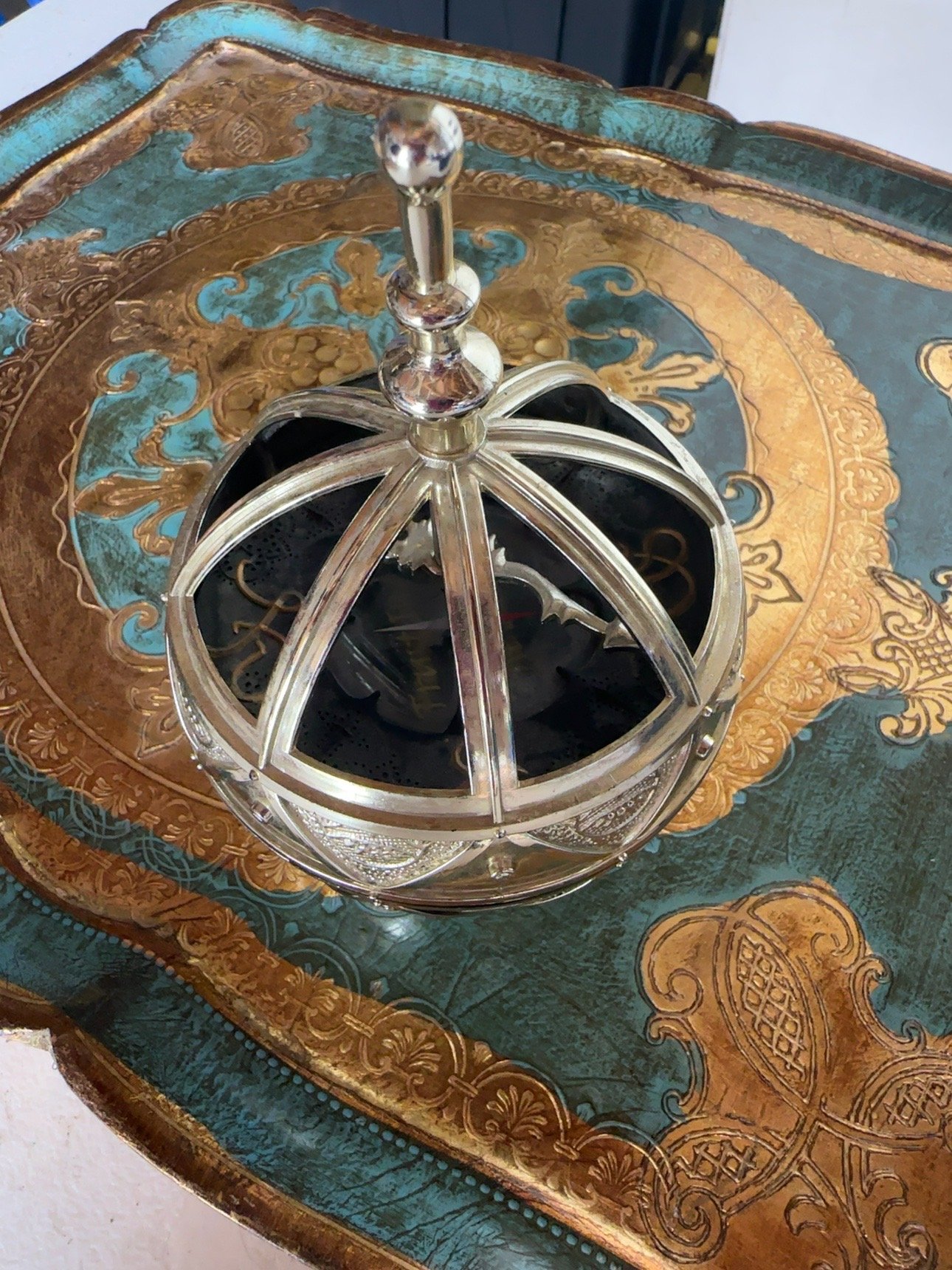 Liahona #03010 Vintage-Style Religious Decorative Replica Ball - Image 2
