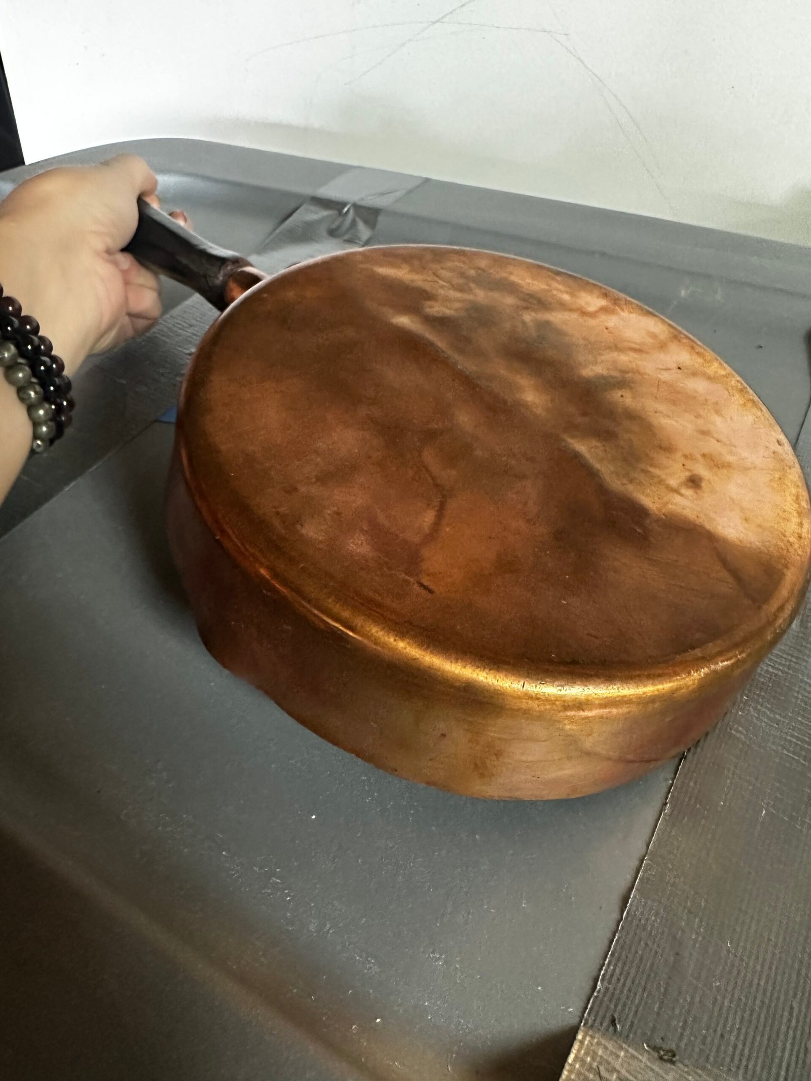Antique Solid Copper Cooking Pan with Black Handle & Hanging Ring - Image 7