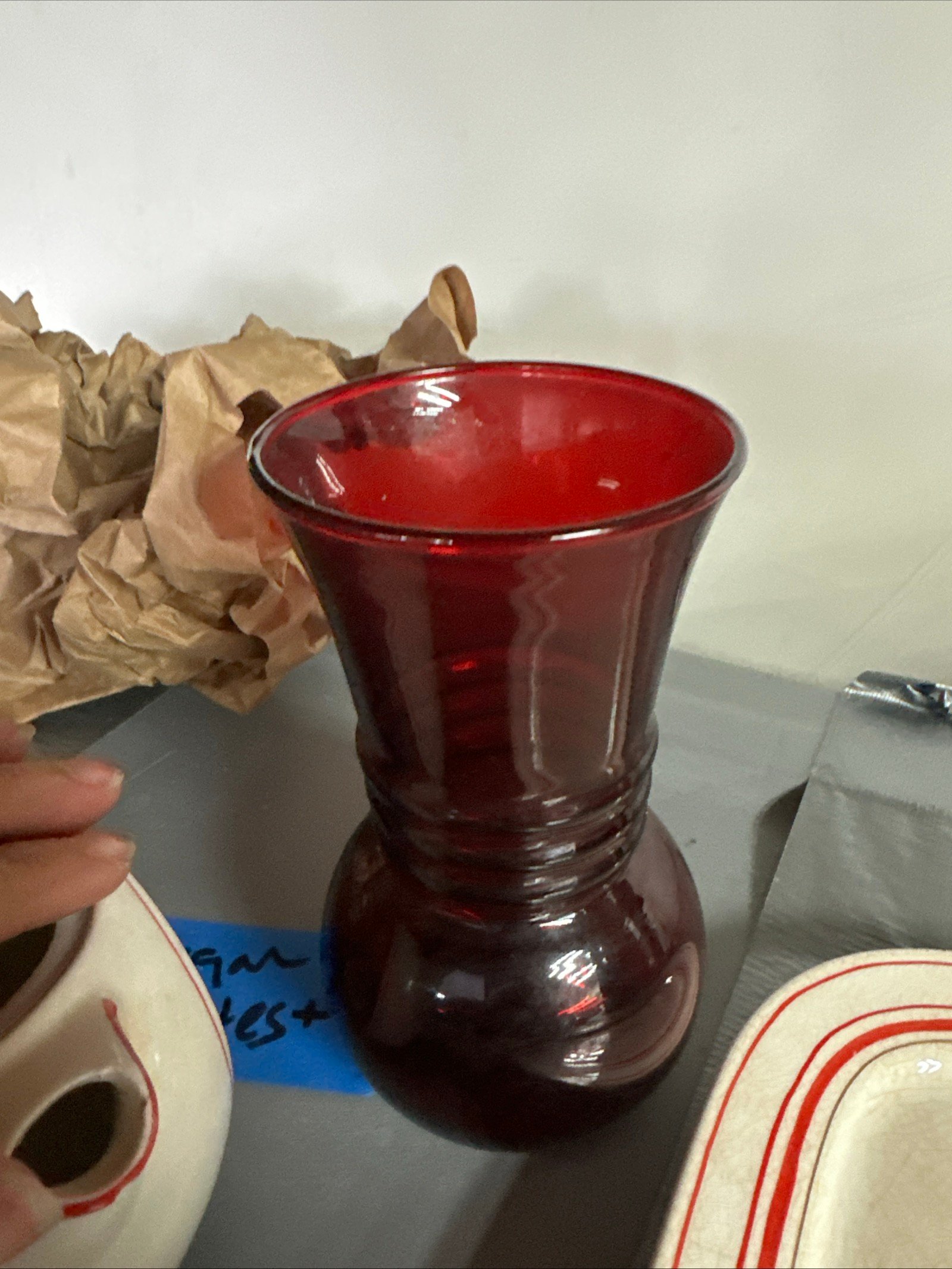 Vintage Art Deco Ruby Red Glass Vase – Bulbous Base & Ribbed Neck - Image 2