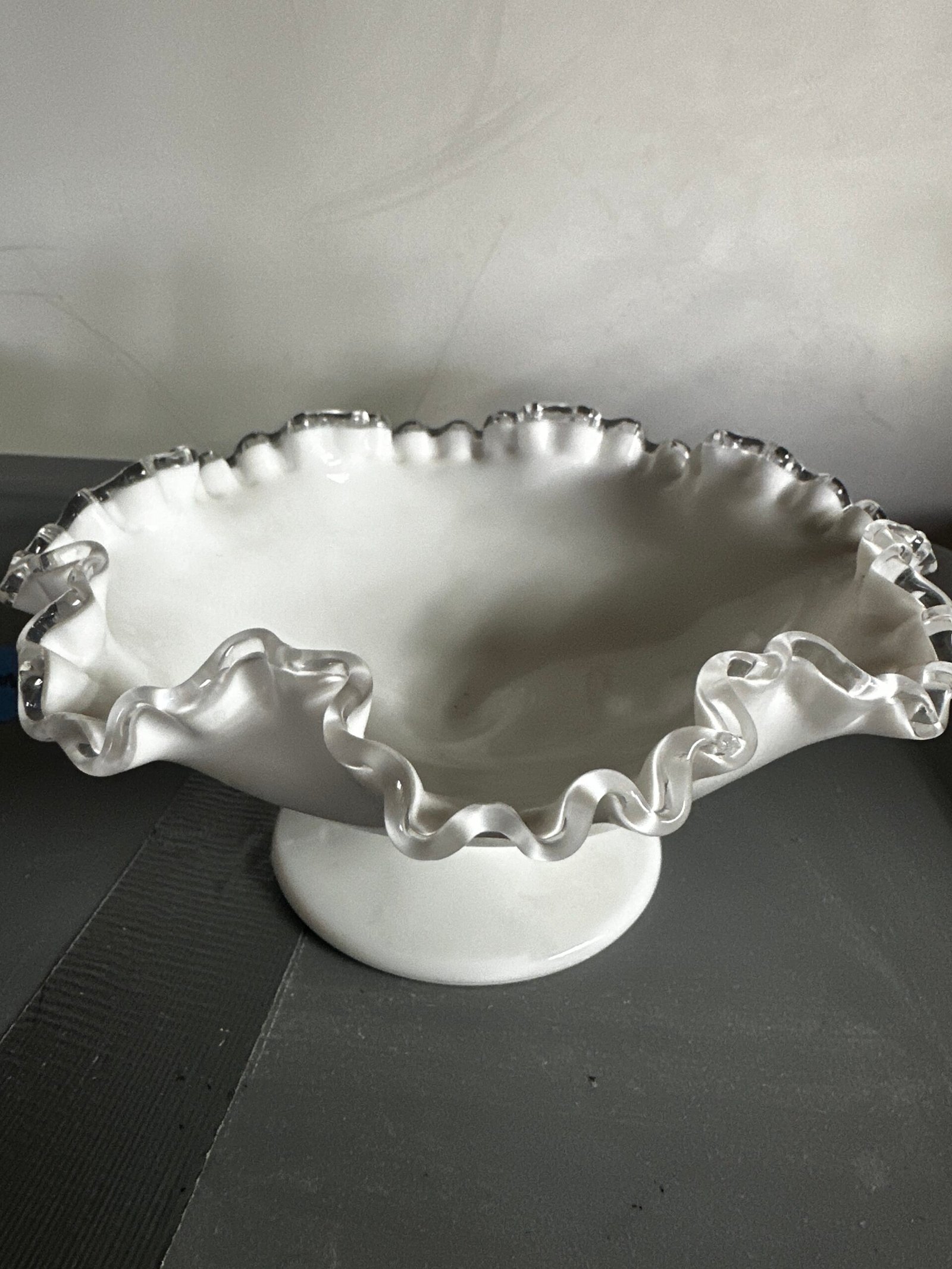Vintage Fenton Silver Crest Milk Glass Pedestal Compote Ruffled Bowl - Image 4